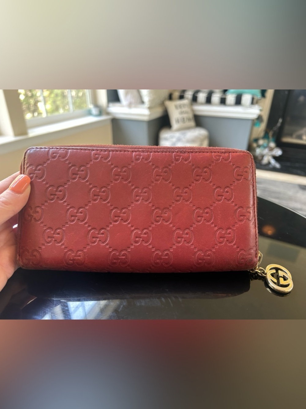 GUCCI Guccissima Burgundy Leather Wallet With Gold Zipper Charm
